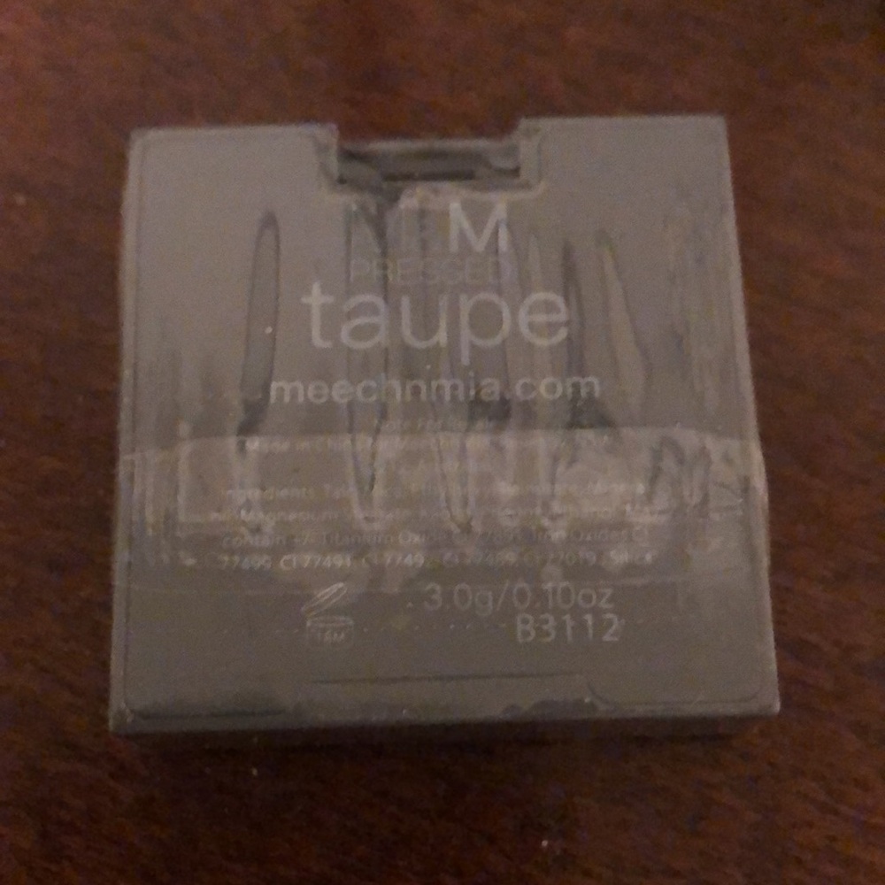 Assorted Bronzers - Picture 5 of 5